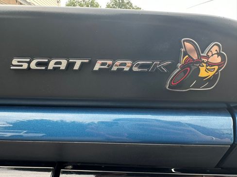 Used 2022 Dodge Challenger R/T Scat Pack RWD image 29