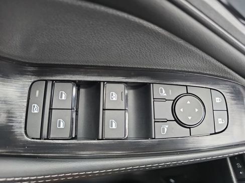 New 2026 Nissan Rogue SV FWD image 30