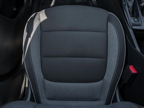 Used 2024 Chevrolet TrailBlazer LT image 29