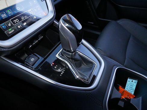 Used 2024 Subaru Outback Touring XT image 24