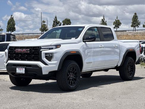 New 2026 GMC Canyon Elevation w/ Technology Package AWD/4WD image 6