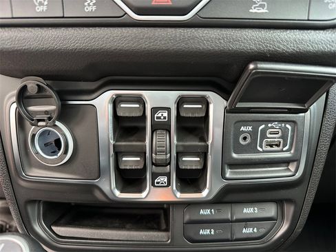 New 2026 Jeep Wrangler Sport image 27