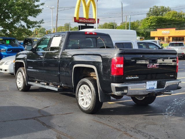 Used 2018 GMC Sierra 1500 SLE w/ Suspension Package, Off-Road AWD/4WD image 3