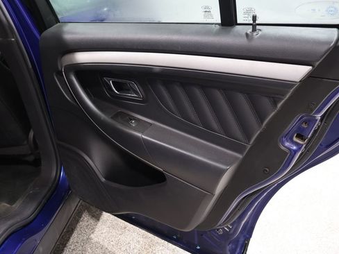 Used 2013 Ford Taurus SEL image 22