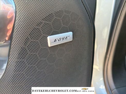 Used 2026 Chevrolet Suburban Z71 w/ Comfort Package image 11