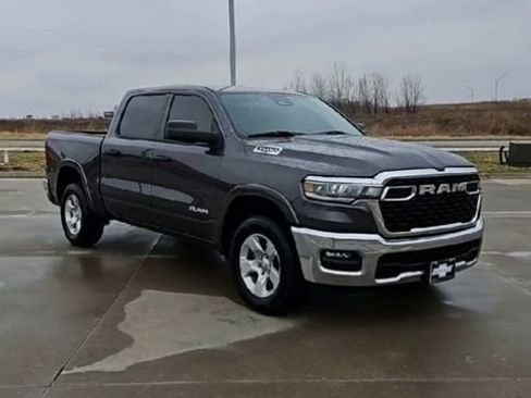 Used 2025 RAM 1500 Big Horn image 2