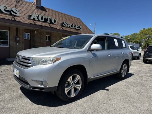 Used 2013 Toyota Highlander Limited AWD/4WD image 4