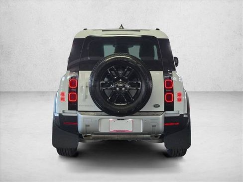Used 2023 Land Rover Defender 90 S AWD/4WD image 7