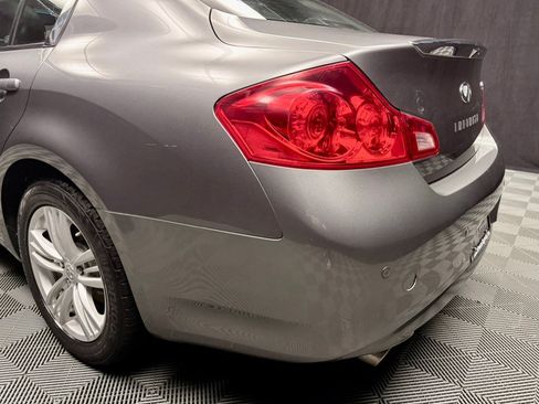 Used 2011 INFINITI G37 x Sedan w/ Premium Pkg AWD/4WD image 12