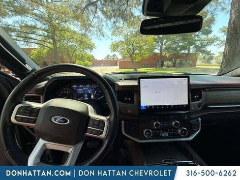 Used 2023 Ford Expedition Max Limited AWD/4WD image 5
