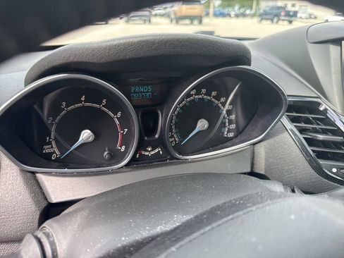 Used 2014 Ford Fiesta SE w/ Equipment Group 201A FWD image 13
