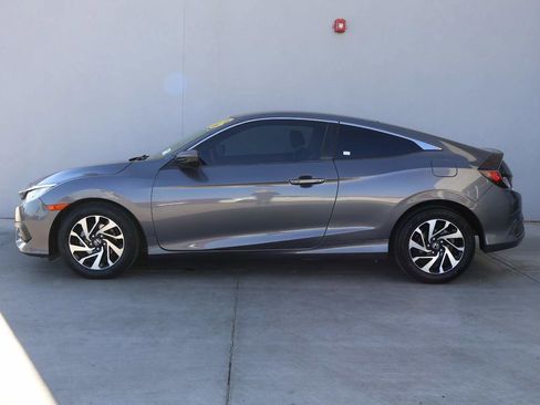 Used 2018 Honda Civic LX image 2