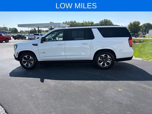 Used 2026 GMC Yukon XL AT4 Ultimate w/ LPO, Floor Liner Package AWD/4WD image 7