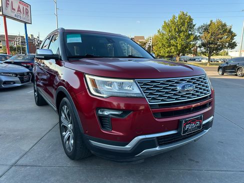 Used 2018 Ford Explorer Platinum image 1