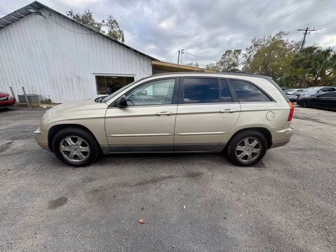 Used 2006 Chrysler Pacifica Touring AWD/4WD image 13