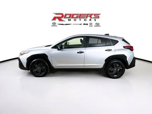 Used 2024 Subaru Crosstrek 2.0i AWD/4WD image 4