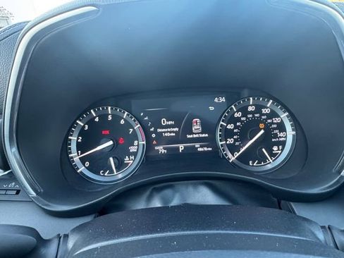 Used 2021 Toyota Highlander Limited image 10