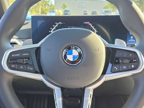 Used 2026 BMW 330i xDrive Sedan w/ M Sport Package AWD/4WD image 25