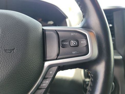 Used 2021 RAM 1500 Big Horn image 21