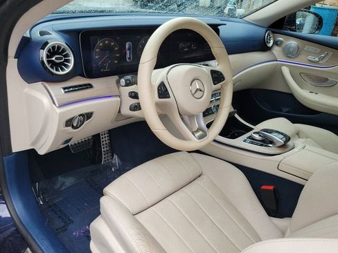 Used 2018 Mercedes-Benz E 400 E 400 image 21