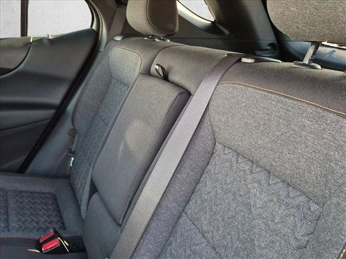 Used 2024 Chevrolet Equinox LT FWD image 15