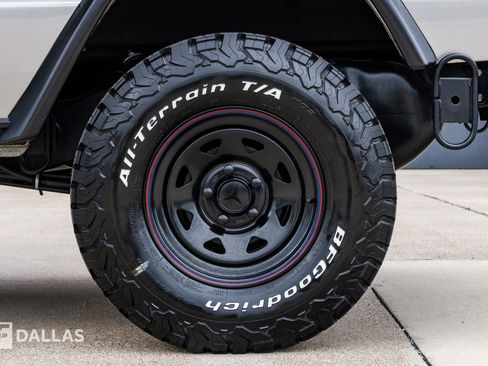 Used 1990 Mercedes-Benz Other Mercedes-Benz Models image 13