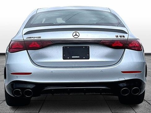 New 2026 Mercedes-Benz E 53 AMG e 4MATIC Sedan image 5