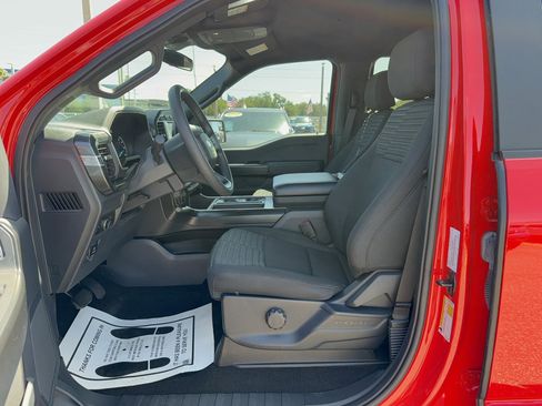 Certified 2022 Ford F150 XL w/ STX Appearance Package image 11