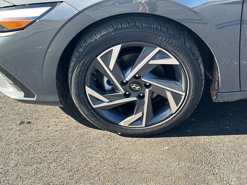 New 2025 Hyundai Elantra Sport image 11