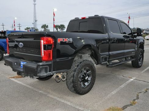 Used 2023 Ford F250 Lariat w/ Sport Appearance Package image 5