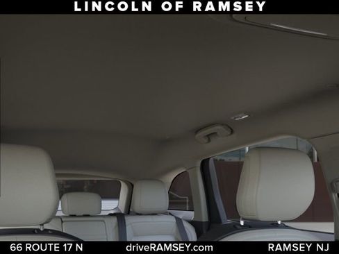 New 2026 Lincoln Nautilus Premier AWD/4WD image 23