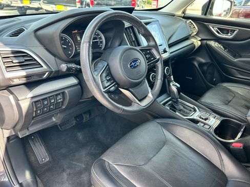 Used 2019 Subaru Forester Limited w/ Popular Package #3 AWD/4WD image 6