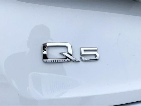 Used 2023 Audi Q5 2.0T Premium w/ Convenience Package AWD/4WD image 61