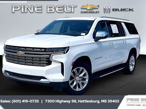 Used 2023 Chevrolet Suburban Premier RWD image 10