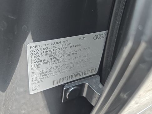 New 2025 Audi Q5 Prestige image 35