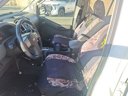 Used 2011 Nissan Xterra S w/ 4X4 Value Package image 10