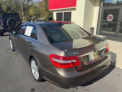Used 2013 Mercedes-Benz E 350 Sedan image 4