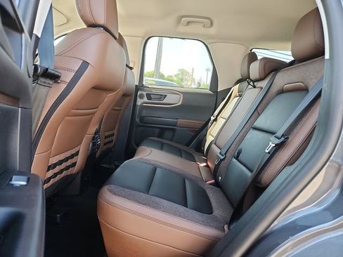 Certified 2025 Ford Bronco Sport Outer Banks w/ Outer Banks Tech Package+ AWD/4WD image 6