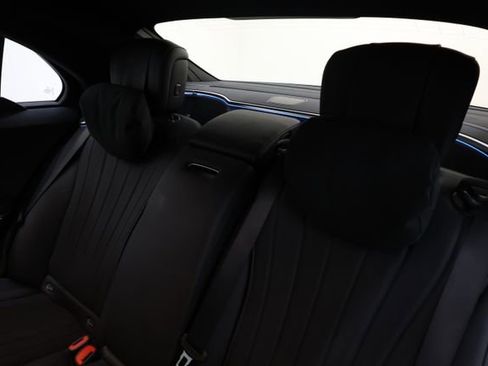 Used 2022 Mercedes-Benz S 580 4MATIC Sedan w/ AMG Line Package image 96