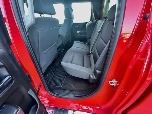 Used 2018 Chevrolet Silverado 1500 LT AWD/4WD image 23