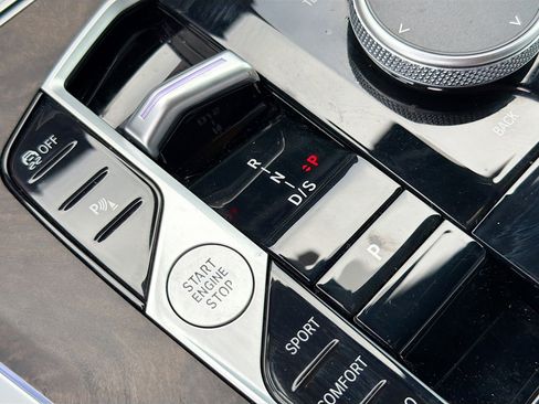 Used 2025 BMW X5 xDrive40i image 27