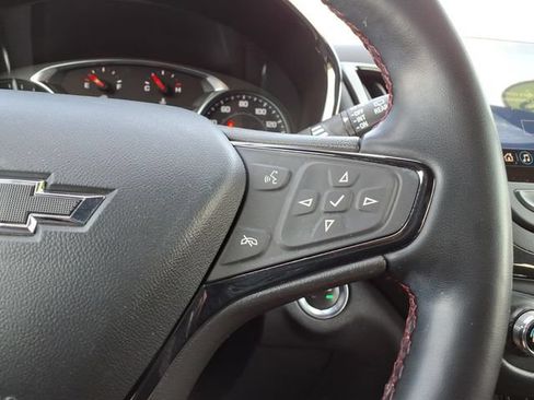 Used 2023 Chevrolet Equinox RS AWD/4WD image 42
