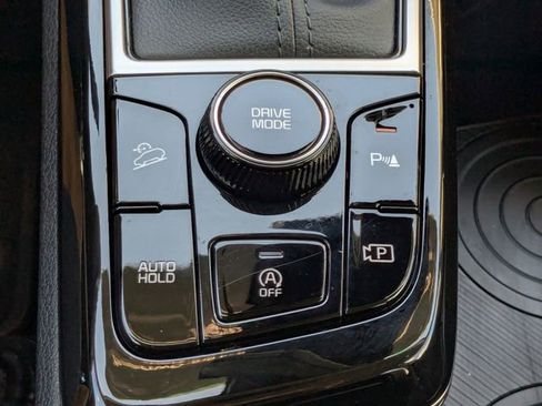 Certified 2023 Kia Sportage EX image 28