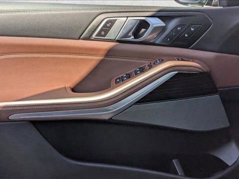 Used 2024 BMW X5 M60i image 12