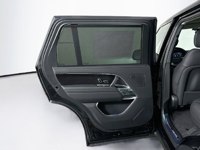 New 2027 Land Rover Range Rover Long Wheelbase SE AWD/4WD image 21