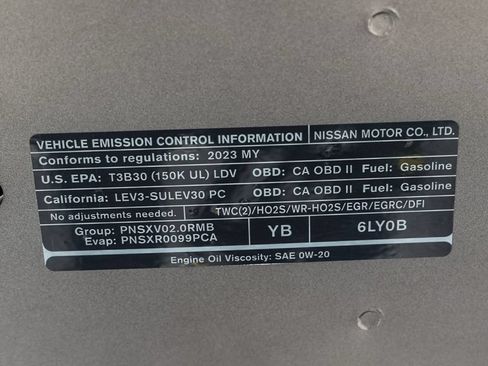 Used 2023 Nissan Sentra SV FWD image 32
