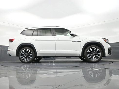 Used 2021 Volkswagen Atlas SEL R-Line FWD image 29