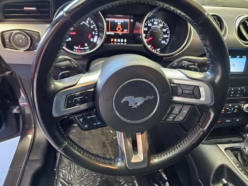 Used 2020 Ford Mustang GT RWD image 12