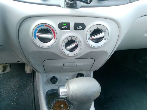 Used 2009 Hyundai Accent GLS w/ Popular Equipment Pkg 5 FWD image 33