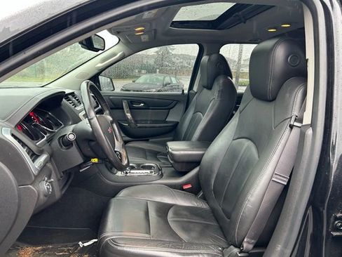 Used 2014 GMC Acadia SLT image 11